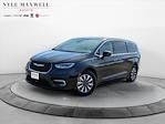 Used 2024 Chrysler Pacifica Select Minivan for sale #RR102656 - photo 1