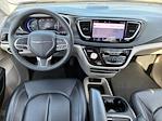 Used 2024 Chrysler Pacifica Select Minivan for sale #RR102656 - photo 20