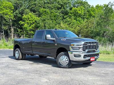 New 2025 Ram 3500 Tradesman Crew Cab 4x4 DRW Pickup for sale #SG506681 - photo 1