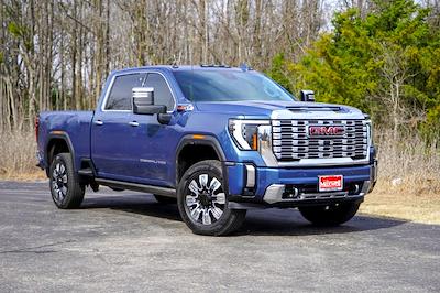Used 2024 GMC Sierra 2500 - photo 1