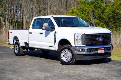 Used 2025 Ford F-250 - photo 1