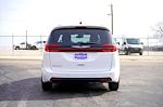 Used 2025 Chrysler Pacifica Select Minivan for sale #SR578824 - photo 3