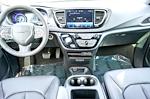 Used 2025 Chrysler Pacifica Select Minivan for sale #SR578824 - photo 21