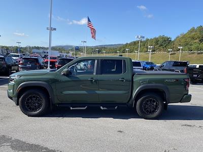 2022 Nissan Frontier Crew Cab 4x2 Pickup for sale #D250680A - photo 2