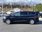 2024 Chrysler Pacifica FWD Minivan for sale #L0420 - photo 2