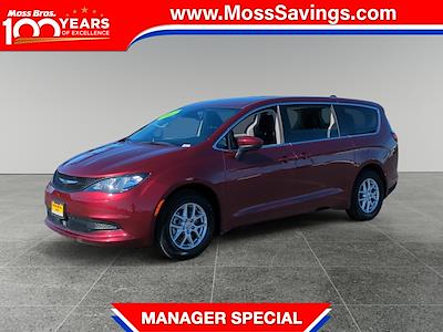 Used 2023 Chrysler Voyager - photo 1