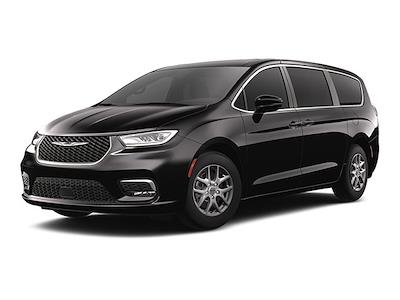 Used 2024 Chrysler Pacifica - photo 1