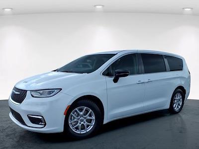 2024 Chrysler Pacifica FWD Minivan for sale #4 - photo 2