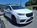 2021 Chrysler Pacifica AWD Minivan for sale #4N4235A - photo 3