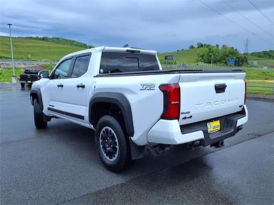 2024 Toyota Tacoma Double Cab 4WD Pickup for sale #4N4459A - photo 2