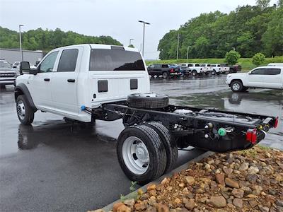 2025 Ram 4500 Crew Cab DRW 4x4 Cab Chassis for sale #4N4568 - photo 2