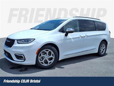 2023 Chrysler Pacifica FWD Minivan for sale #4U1841 - photo 1