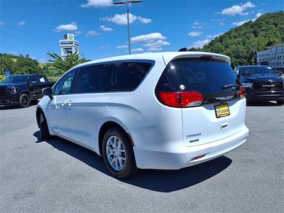 Used 2022 Chrysler Voyager LX Minivan for sale #4U1916 - photo 2