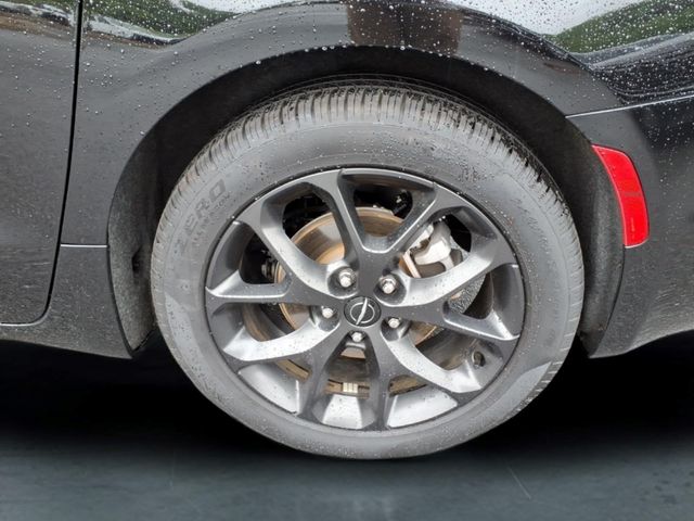 Used 2025 Chrysler Pacifica - photo 15