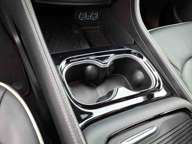 Used 2025 Chrysler Pacifica - photo 29