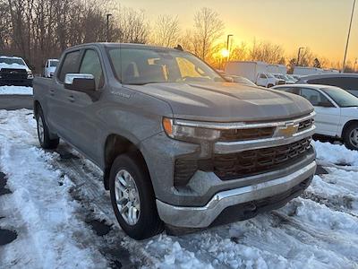 Used 2023 Chevrolet Silverado 1500 LT Crew Cab for sale #P1584 - photo 2