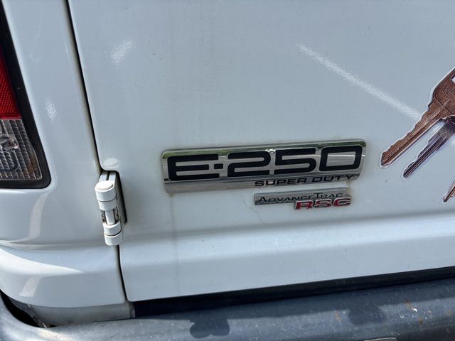 Used 2014 Ford E-250 - photo 12