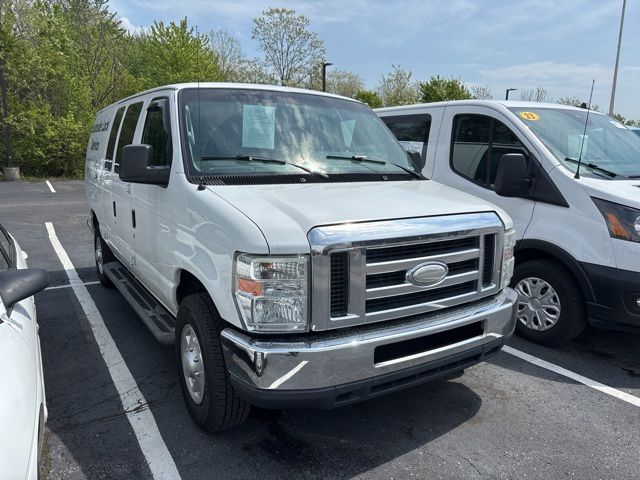 Used 2014 Ford E-250 - photo 5