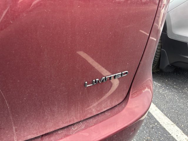 Used 2018 Chrysler Pacifica - photo 11