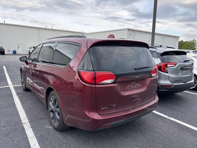 Used 2018 Chrysler Pacifica - photo 7