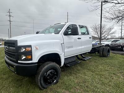 2024 Chevrolet Silverado 5500 Crew Cab DRW 4x4, Cab Chassis for sale #RH406088 - photo 1