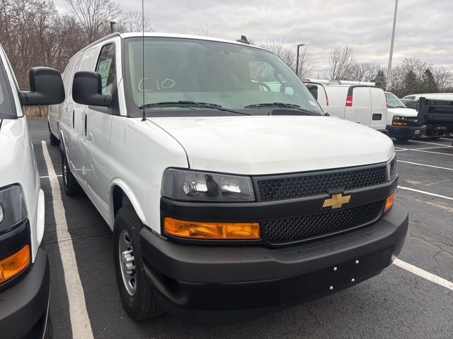 New 2025 Chevrolet Express 2500 - photo 8