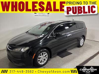 2017 Chrysler Pacifica FWD Minivan for sale #SC217814A - photo 1
