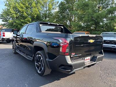 New 2026 Chevrolet Silverado EV LT Crew Cab AWD Pickup for sale #TU400783 - photo 2