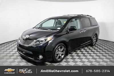 Used 2016 Toyota Sienna SE Minivan for sale #C8729 - photo 1