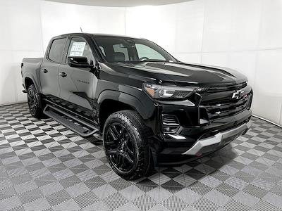 New 2025 Chevrolet Colorado Z71 Crew Cab 4x4 Pickup for sale #CO50016 - photo 1