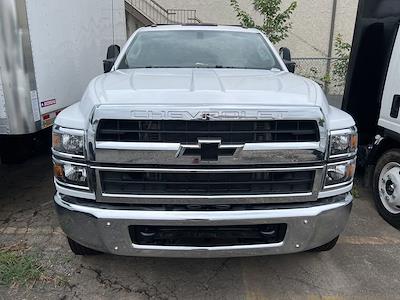 2024 Chevrolet Silverado 5500 Regular Cab DRW RWD Knapheide Flatbed Truck for sale #MD4022 - photo 2