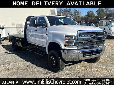 2024 Chevrolet Silverado 5500 Crew Cab DRW 4x4, Knapheide PGTC Gooseneck Flatbed Truck for sale #MD4040 - photo 1