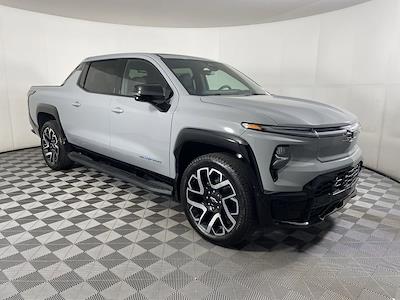 2025 Chevrolet Silverado EV Crew Cab 4x4 Pickup for sale #SEV5007 - photo 1