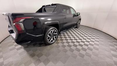 New 2025 Chevrolet Silverado EV RST Crew Cab 4x4 Pickup for sale #SEV5008 - photo 2