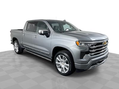 2025 Chevrolet Silverado 1500 Crew Cab 4x4 Pickup for sale #T15254 - photo 1