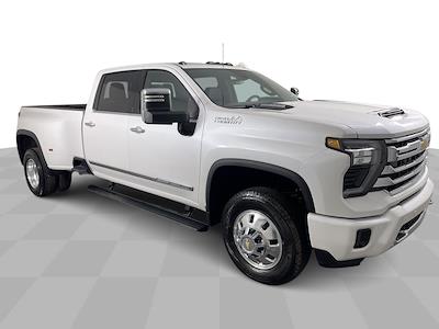 2025 Chevrolet Silverado 3500 Crew Cab 4x4, Pickup for sale #T350005 - photo 1