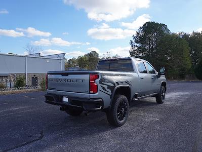 2025 Chevrolet Silverado 2500 Crew Cab 4WD, Pickup for sale #251131 - photo 2