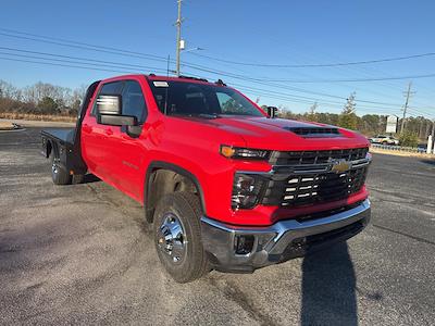 New 2025 Chevrolet Silverado 3500 LT Crew Cab 4WD Flatbed Truck for sale #251224 - photo 1