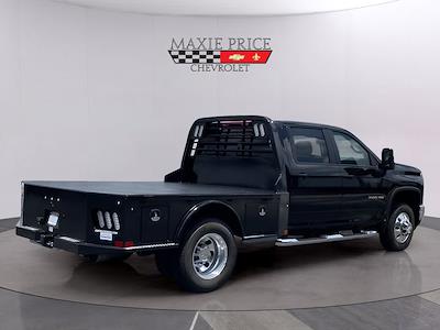New 2025 Chevrolet Silverado 3500 LT Crew Cab 4WD Flatbed Truck for sale #251294 - photo 2