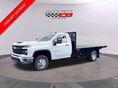 New 2025 Chevrolet Silverado 3500 Regular Cab Flatbed Truck for sale #251366 - photo 1