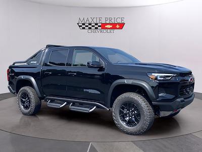 New 2025 Chevrolet Colorado ZR2 Crew Cab 4WD Pickup for sale #258038 - photo 1