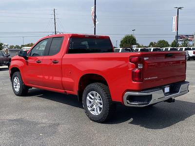 New 2026 Chevrolet Silverado 1500 Work Truck Double Cab 4WD Pickup for sale #261004 - photo 2