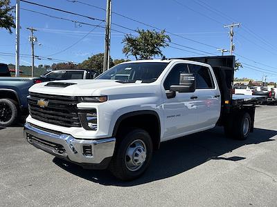 New 2025 Chevrolet Silverado 3500 Crew Cab Flatbed Truck for sale #1F8161 - photo 1