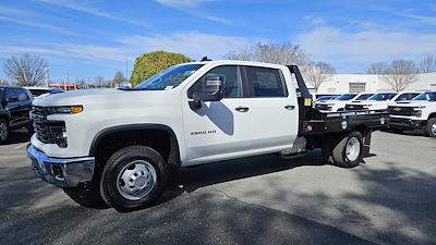 New 2026 Chevrolet Silverado 3500 Crew Cab Flatbed Truck for sale #1F9804 - photo 1