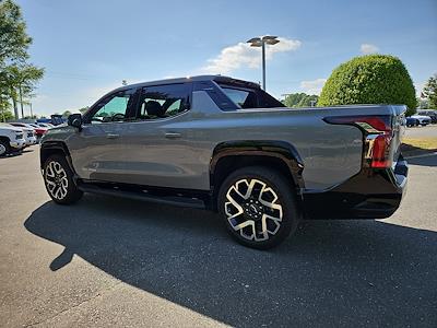New 2025 Chevrolet Silverado EV RST Crew Cab 4WD Pickup for sale #1L7756 - photo 2