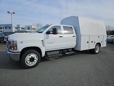 New 2023 Chevrolet Silverado 5500 Crew Cab Enclosed Service Body for sale #1N5855 - photo 1