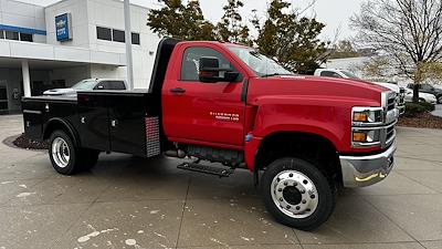 2024 Chevrolet Silverado 5500 Regular Cab DRW 4WD, Knapheide PGTD Gooseneck Flatbed Truck for sale #1N6658 - photo 1