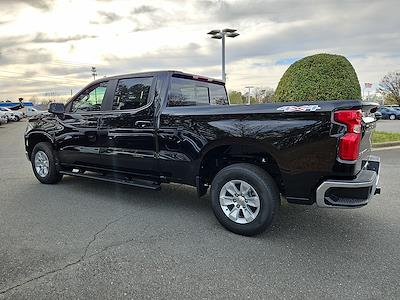 New 2025 Chevrolet Silverado 1500 LT Crew Cab 4WD Pickup for sale #1N8113 - photo 2
