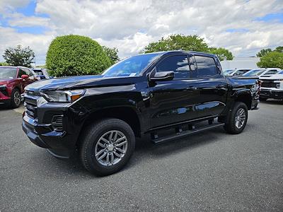 New 2025 Chevrolet Colorado Work Truck Crew Cab 4WD Pickup for sale #1N8316 - photo 1