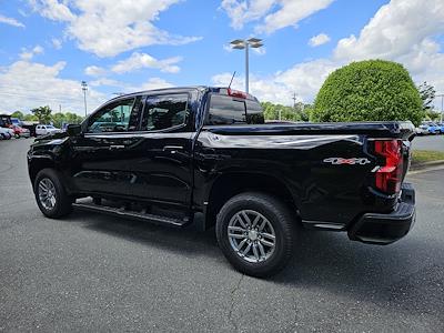 New 2025 Chevrolet Colorado Work Truck Crew Cab 4WD Pickup for sale #1N8316 - photo 2
